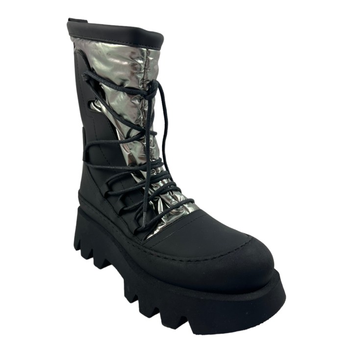 BOTA APRES SKY
