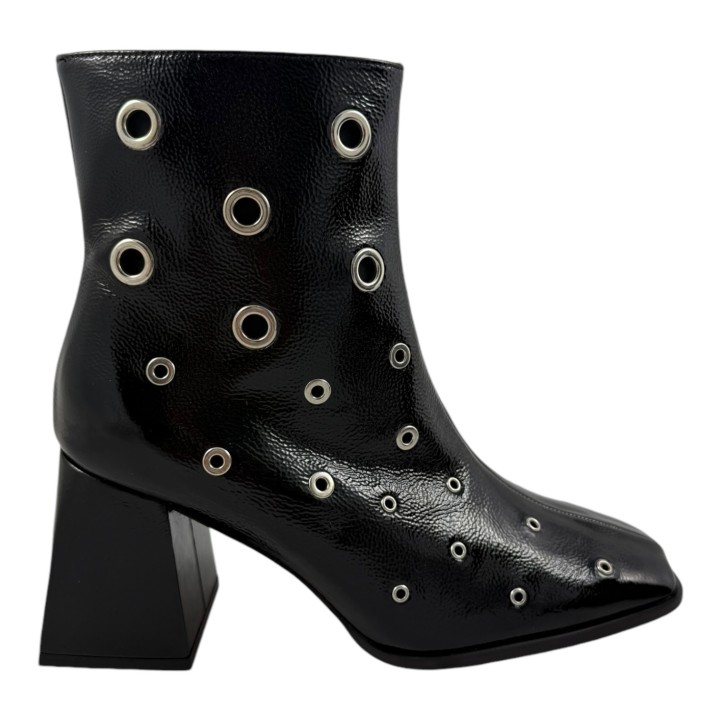 BOTIN TACON ARANDELAS PIEL