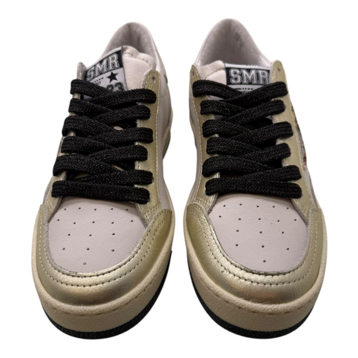 SNEAKER CORDONES PIEL