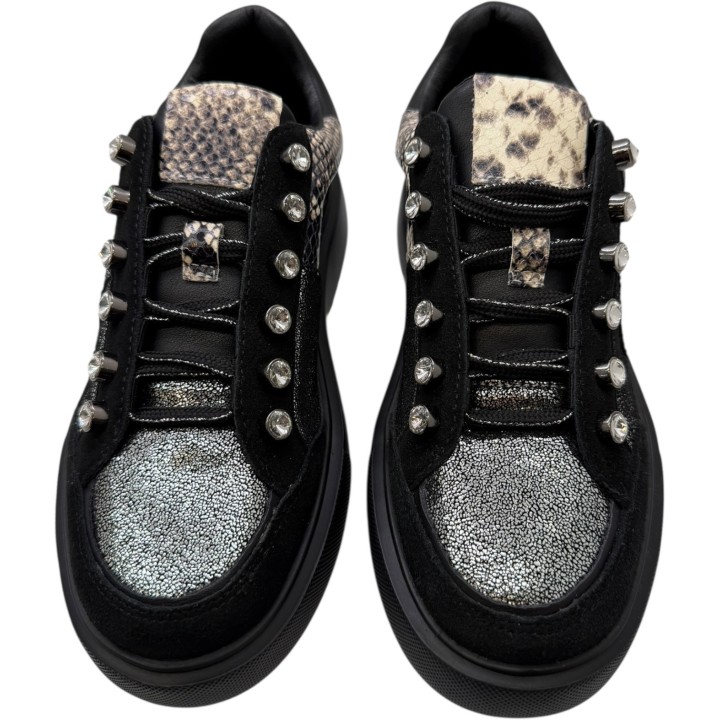 SNEAKER CORDONES PIEL
