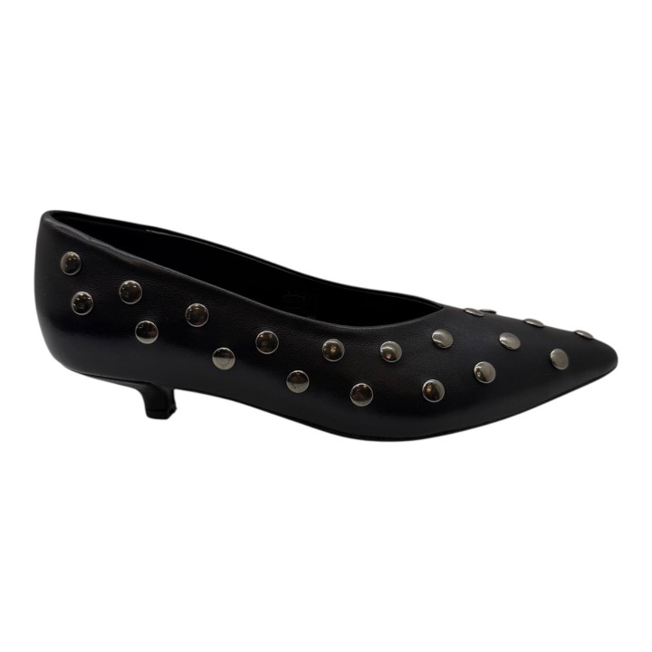 ZAPATO SALON TACHAS PIEL