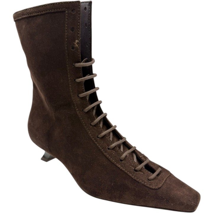 BOTIN ACORDONADO