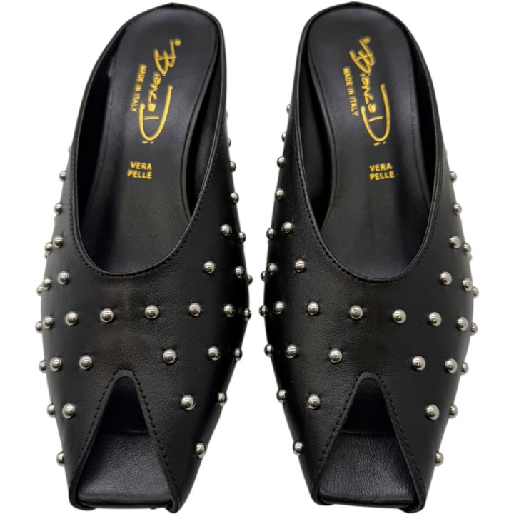 MULE TACHAS