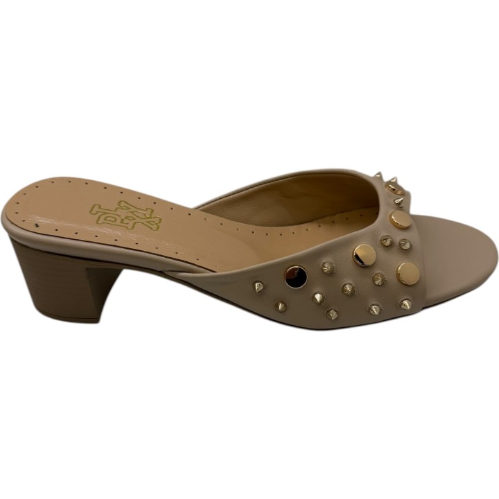 SANDALIA TACON TACHAS